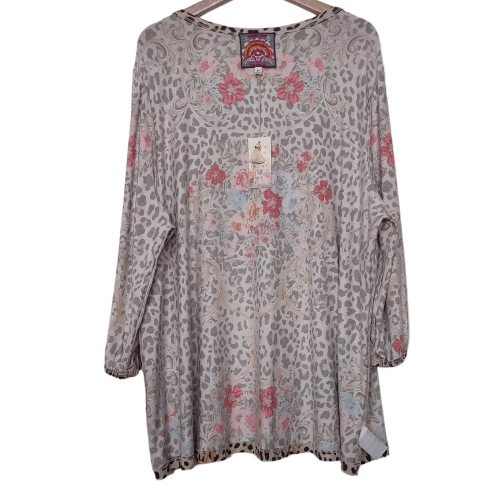 Johnny Was Women's Cheetah Puff Sleeve Top